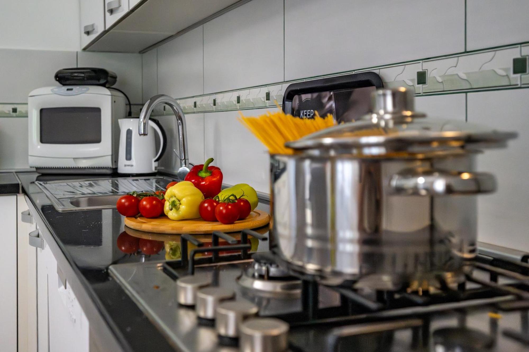 וינקורן E-M Apartments With Private Pool מראה חיצוני תמונה